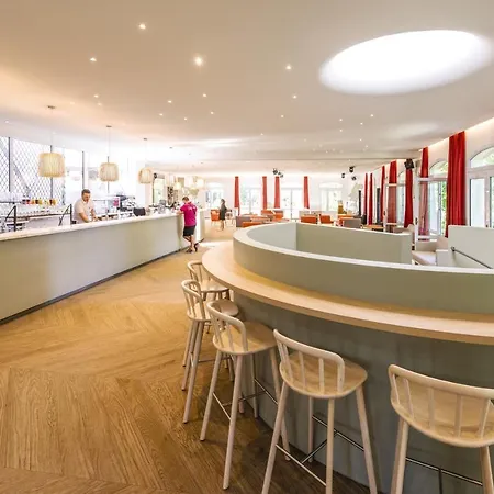 Belambra Clubs Sur La Sorgue - Domaine De Mousquety 3* LʼIsle-sur-la-Sorgue