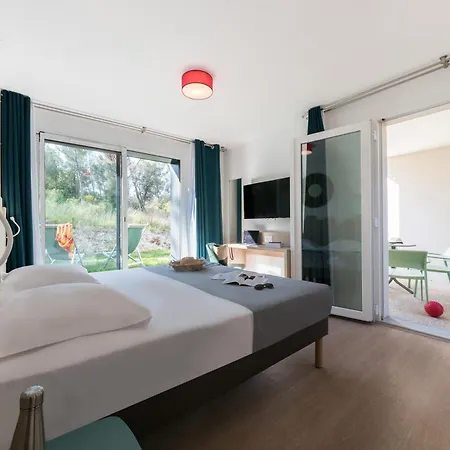 Hotel Belambra Clubs Sur La Sorgue - Domaine De Mousquety LʼIsle-sur-la-Sorgue